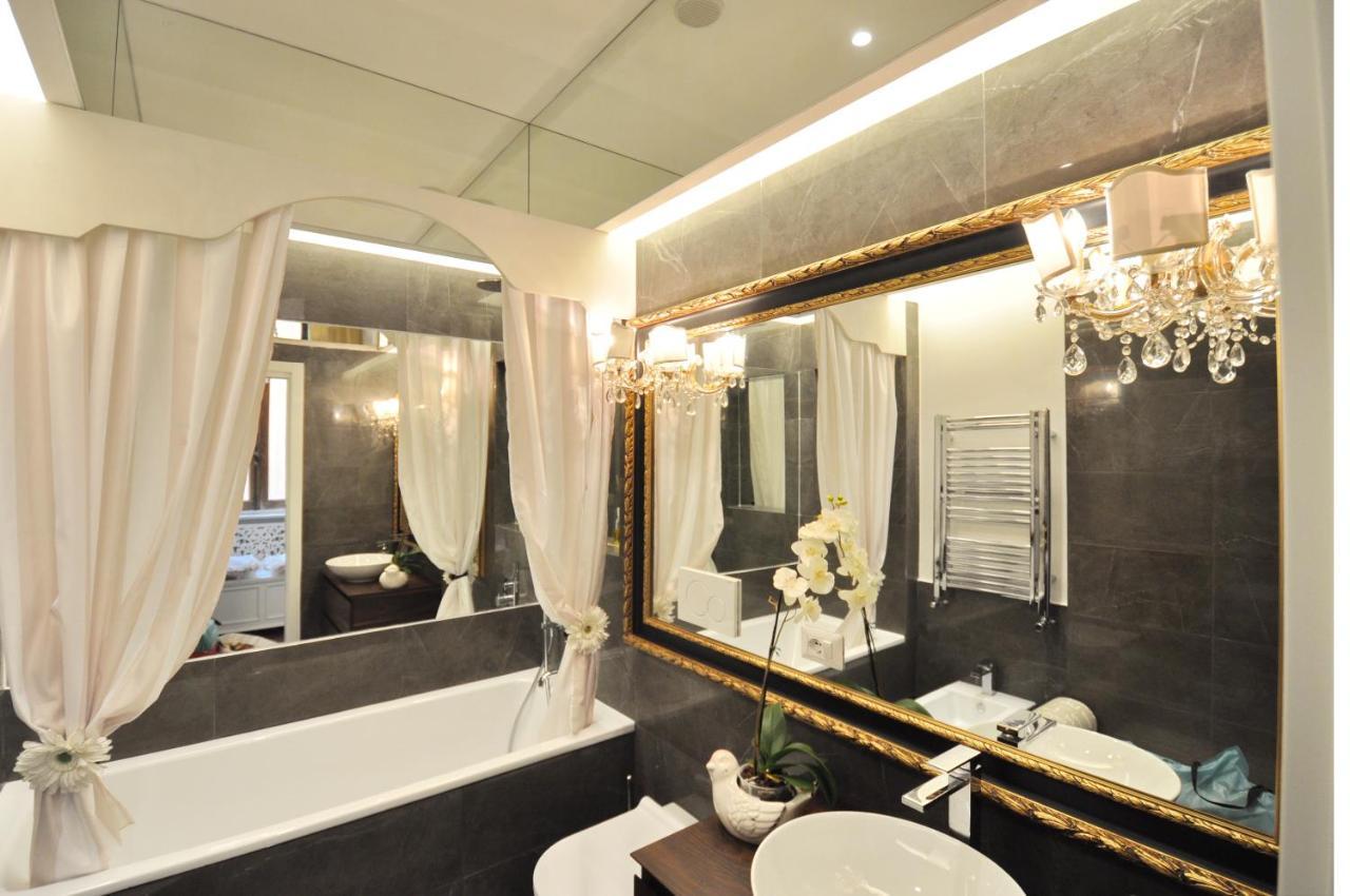 The Right Place 4U Roma Savelli Boutique Apartment Dış mekan fotoğraf